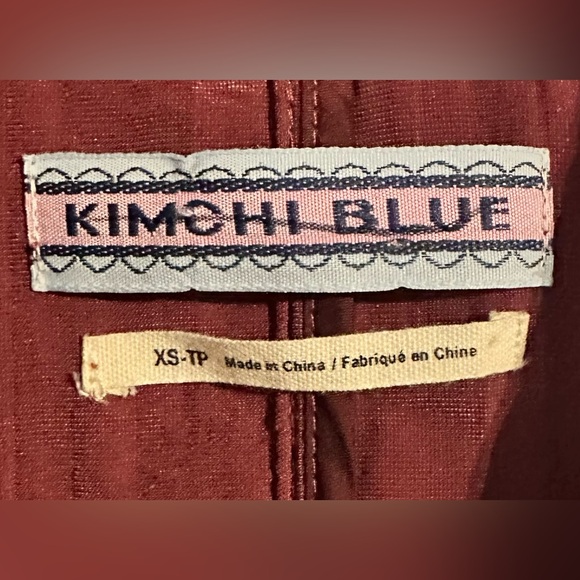 Kimchi Blue Gemma Velvet Blazer in Maroon - Picture 5 of 7